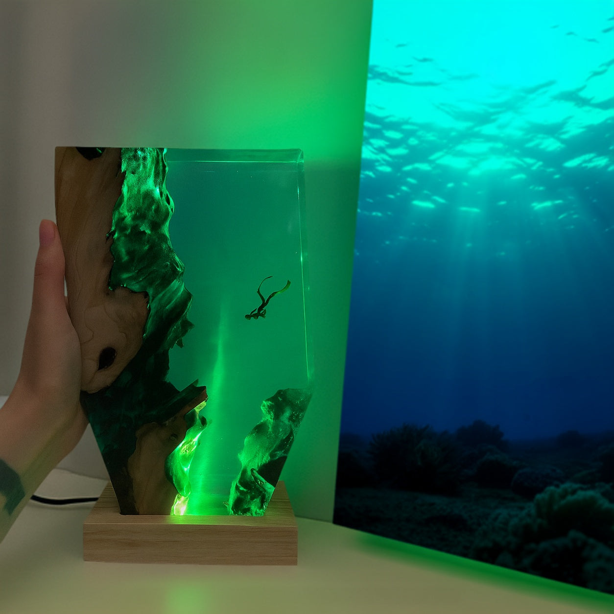 Handcrafted Resin Wood Diver Lamp – Ocean-Inspired Ambient Night Light
